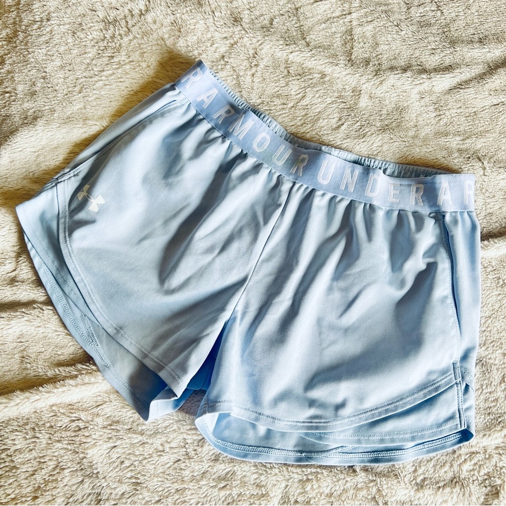 Women’s Under Armour Play Up Shorts SZ M | Women’s Under Armour Athletic Shorts
